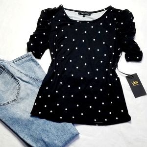 🏷YMI Ruched Shoulder Top